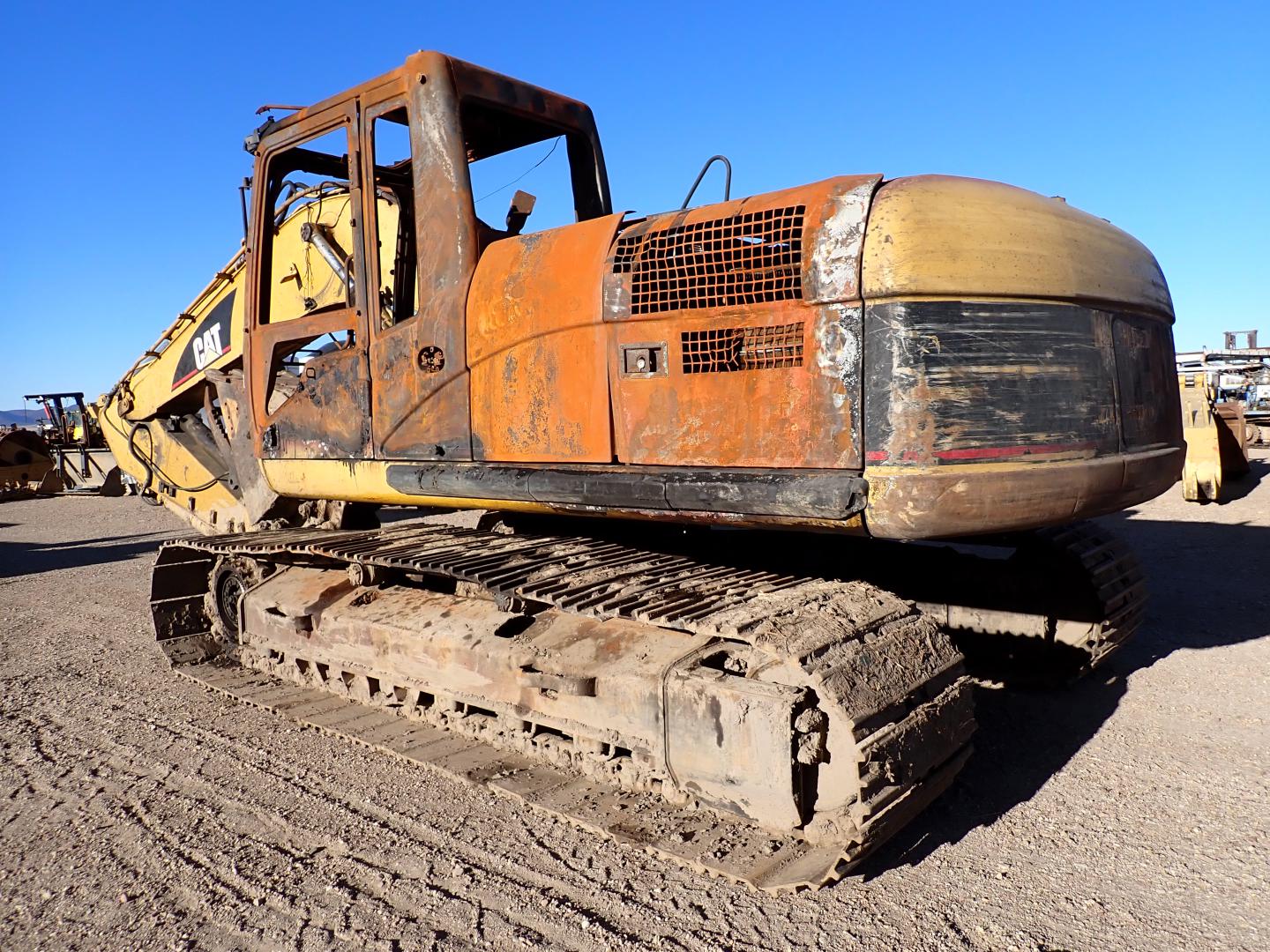 ./imagenes/INVOICE/2019/16550/EXCAVADORA CAT_320C PARA PARTES (18).JPG